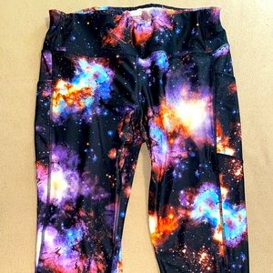 Galaxy capri leggings XL